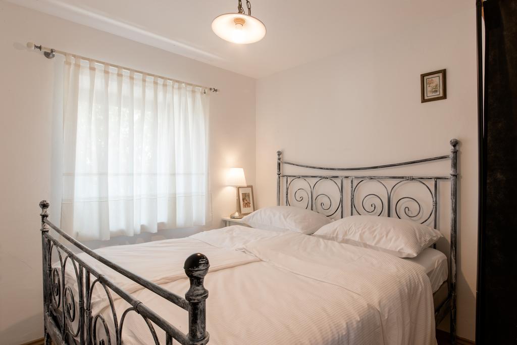 Vila Sistiana Kostanjevica na Krasu Luaran gambar